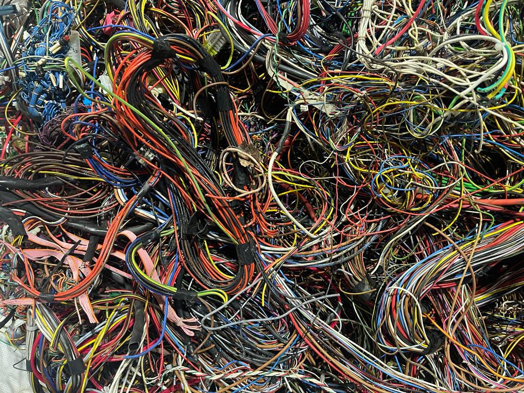 Vara automobiļu kabeļi